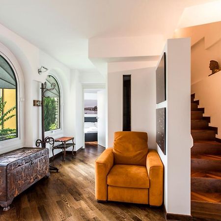 Villa Glicine Gardone Riviera Bagian luar foto